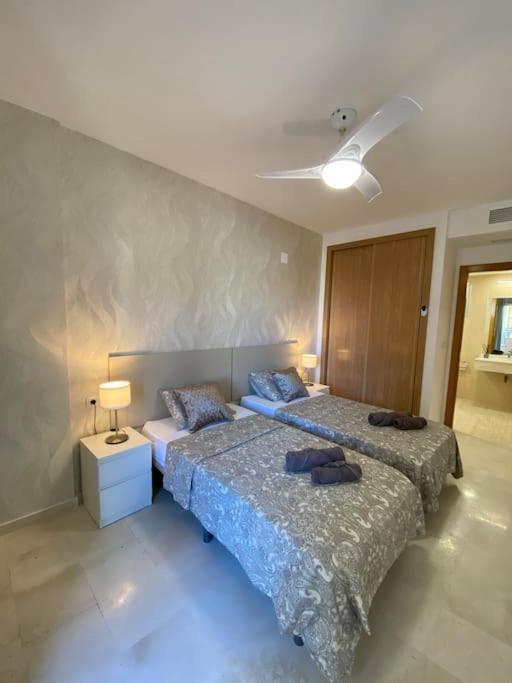 Alcotan 2 Modern Apartment With Sea View & Big Sunny Terrace كالا دي فينيسترات المظهر الخارجي الصورة